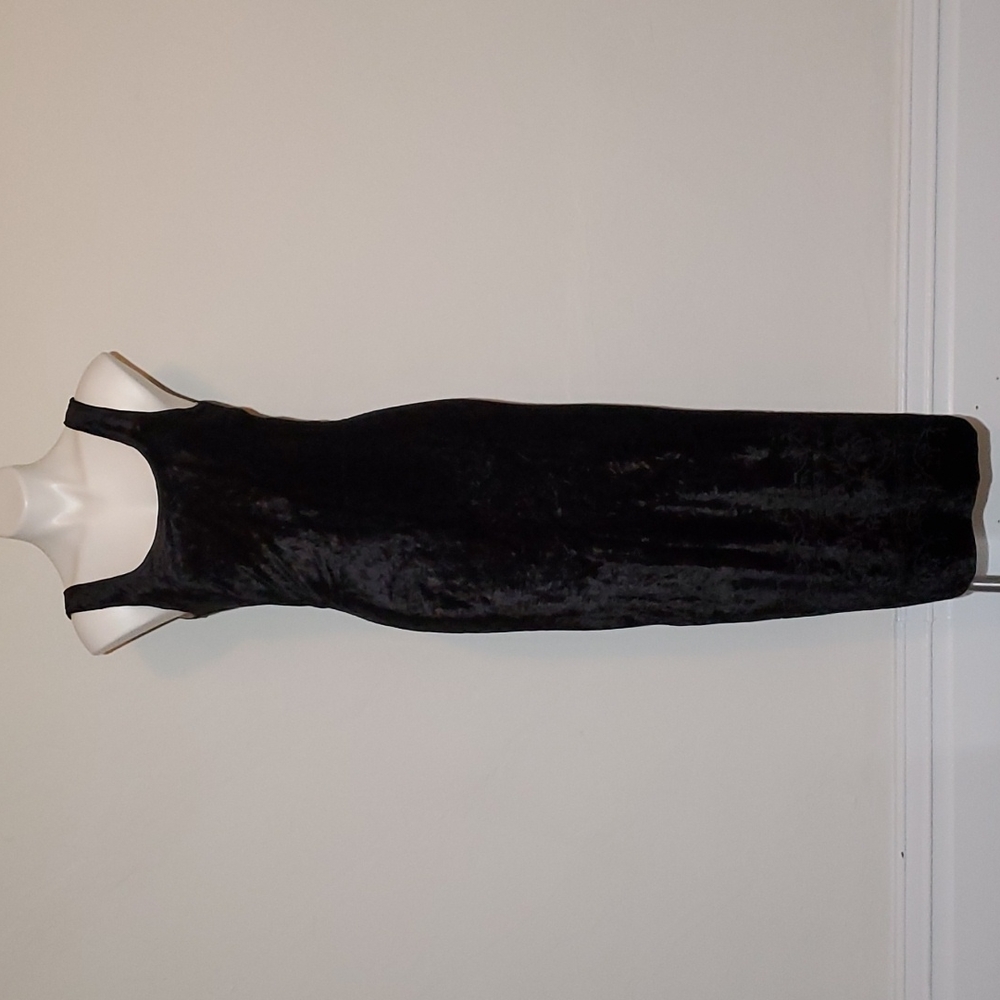 Tailor B. Moss Black Velvet Gown